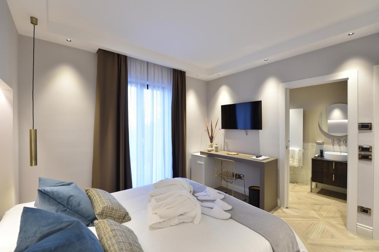 La Dependance Luxury Bed And Breakfast Fondi Esterno foto